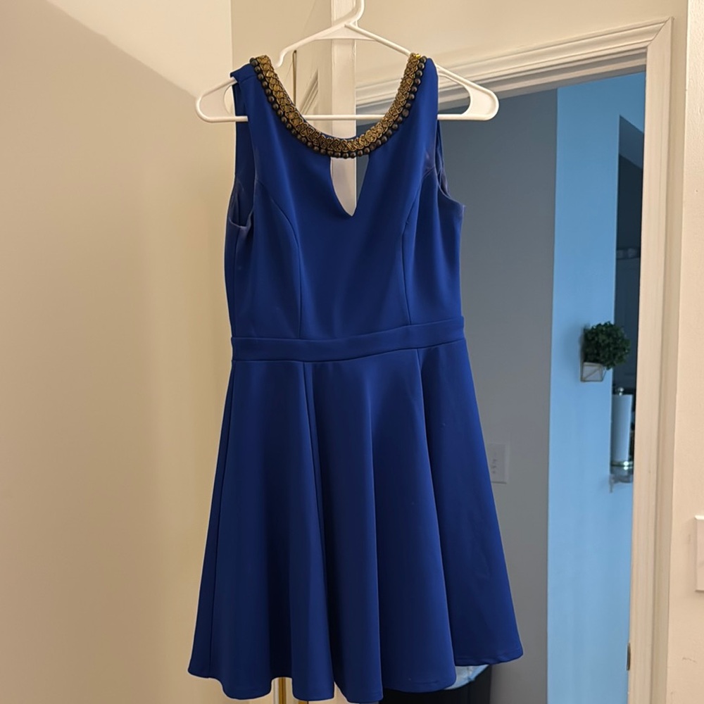 Royal Blue Mini Fit and Flare Cocktail Dress with Sleeveless V-Neck